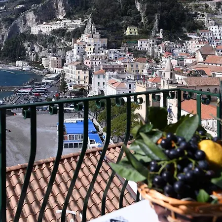 Aparthotel Appartamenti Casamalfi Vista Mare 3*